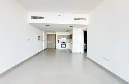 صورة لـ غرفة فارغة شقة - غرفة نوم - 2 حمامات للايجار في بريف ريزيدينس - دبي هيلز استيت - دبي ، صورة رقم 1