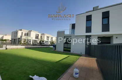 Townhouse - 4 Bedrooms - 5 Bathrooms for rent in Murooj Al Furjan - Al Furjan - Dubai
