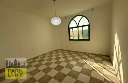 Apartment - 1 Bathroom for rent in Al Karamah - Abu Dhabi