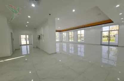 عمارة بالكامل - استوديو - 8 حمامات للايجار في شبانات الخبيصي - الخبيصي - العين