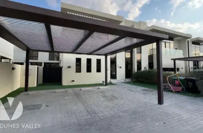 Townhouse - 3 Bedrooms - 4 Bathrooms for rent in Richmond - DAMAC Hills - Dubai Townhouse - 3 Bedrooms - 4 Bathrooms for rent in Richmond - DAMAC Hills - Dubai