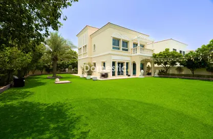 Villa - 2 Bedrooms - 3 Bathrooms for rent in District 8I - Jumeirah Village Triangle - Dubai