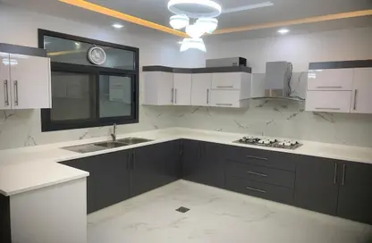 Villa - 5 Bedrooms - 6 Bathrooms for sale in Al Hooshi Villas - Hoshi - Al Badie - Sharjah