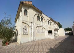 Villa for rent in Al Qulaya'ah - Al Sharq - Sharjah
