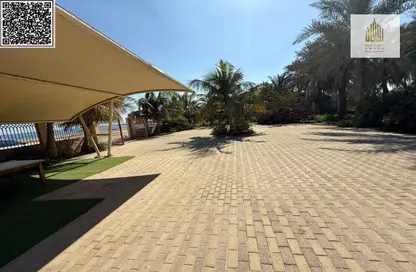 Luxury farm in Fujairah - directly on the sea