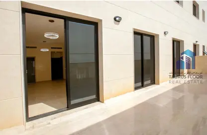Apartment - 3 Bedrooms - 4 Bathrooms for rent in Salah Al Din Building - Al Khabisi - Deira - Dubai