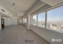 Apartment - 3 bedrooms - 5 bathrooms for rent in Blue Tower - Sheikh Zayed Road - Dubai