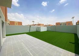 Townhouse - 3 bedrooms - 4 bathrooms for rent in Manazel Al Reef 2 - Al Samha - Abu Dhabi