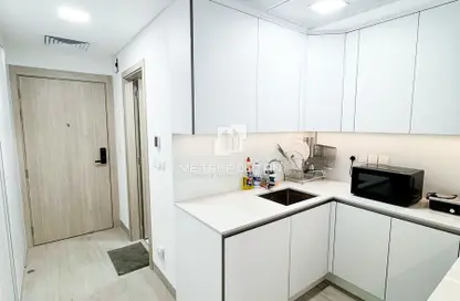 Apartment - Studio - 1 Bathroom for rent in Luma 22 - Jumeirah Village Circle - Dubai