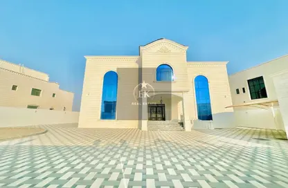 Villa - 6 Bedrooms - 7+ Bathrooms for rent in Zakher - Al Ain