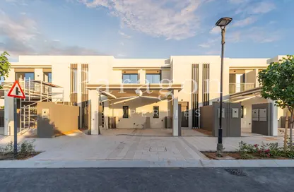 Townhouse - 2 Bedrooms - 4 Bathrooms for sale in Falcon Island South - Falcon Island - Al Hamra Village - Ras Al Khaimah