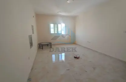 شقة - غرفة نوم - 2 حمامات للايجار في مبنى الميناء - 2  الروضة - الروضة - عجمان