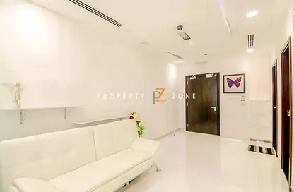 Office Space - Studio - 1 Bathroom for rent in Silver Tower (Ag Tower) - JLT Cluster I - Jumeirah Lake Towers - Dubai
