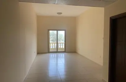 Apartment - 1 Bedroom - 2 Bathrooms for rent in Building 10 - Yasmin Village - Ras Al Khaimah