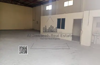 مستودع - استوديو - 1 حمام للايجار في أم درع - أم القيوين