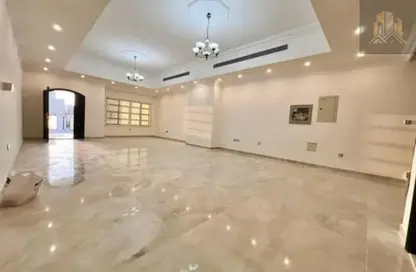 Apartment - 2 Bedrooms - 2 Bathrooms for rent in Khalifa City A Villas - Khalifa City A - Khalifa City - Abu Dhabi