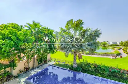 Villa - 6 Bedrooms - 7 Bathrooms for sale in Meadows 5 - Meadows - Dubai