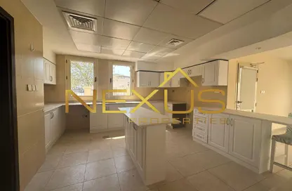 Villa - 4 Bedrooms - 6 Bathrooms for rent in Al Hamra Village Villas - Al Hamra Village - Ras Al Khaimah