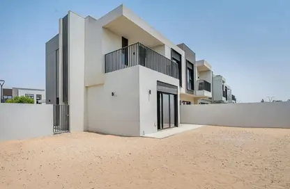 Villa - 4 Bedrooms - 4 Bathrooms for sale in Greenviews 2 - EMAAR South - Dubai South (Dubai World Central) - Dubai