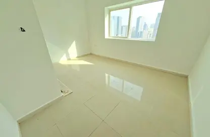 Apartment - Studio - 1 Bathroom for rent in New Al Taawun Road - Al Taawun - Sharjah