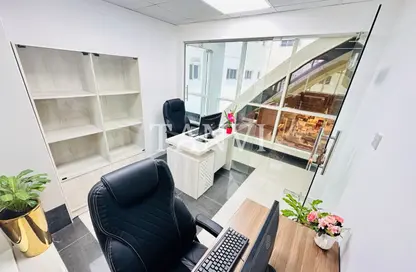 Office Space - Studio - 1 Bathroom for rent in Al Fajer Complex - Oud Metha - Bur Dubai - Dubai