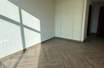 شقة - 2 غرف نوم - 3 حمامات للايجار في لا ريزيدنسا - الضاحية 10 - قرية جميرا الدائرية - دبي