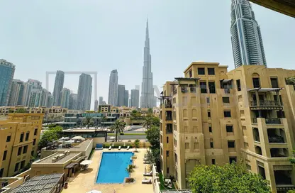 شقة - 3 غرف نوم - 4 حمامات للايجار في ينسون 7 - ينسون - المدينة القديمة - دبي