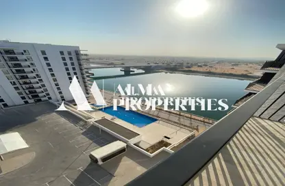 Apartment - 2 Bedrooms - 2 Bathrooms for sale in Waters Edge - Yas Island - Abu Dhabi
