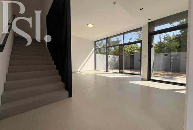 15205598 - Property Image 2