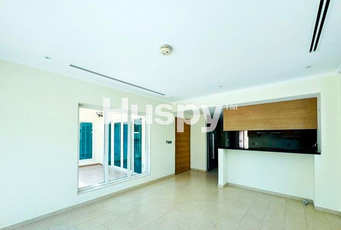 15383000 - Property Image 2