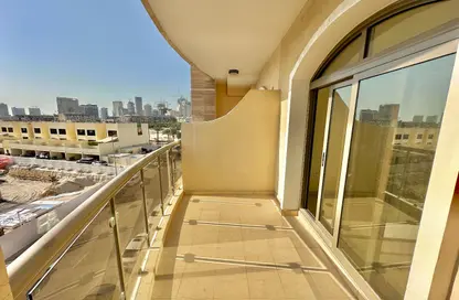 شقة - غرفة نوم - 2 حمامات للايجار في بناية الوليد - قرية الجميرا سركل - دبي