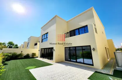Villa - 4 Bedrooms - 6 Bathrooms for rent in Nad Al Sheba Villas - Nad Al Sheba 3 - Nad Al Sheba - Dubai