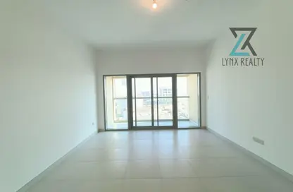 Apartment - 1 Bedroom - 2 Bathrooms for rent in Rabdan Building - Motor City - Dubai