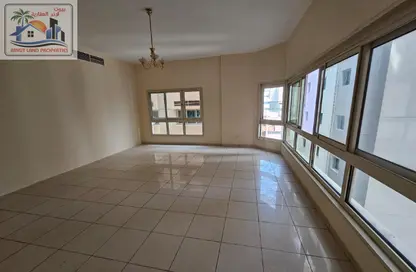 Apartment - 2 Bedrooms - 2 Bathrooms for rent in Al Majaz 1 - Al Majaz - Sharjah