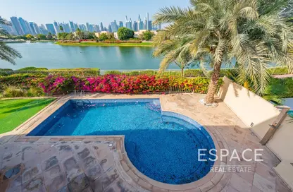 Pool image for: Villa - 6 Bedrooms - 5 Bathrooms for rent in Meadows 5 - Meadows - Dubai, Image 1