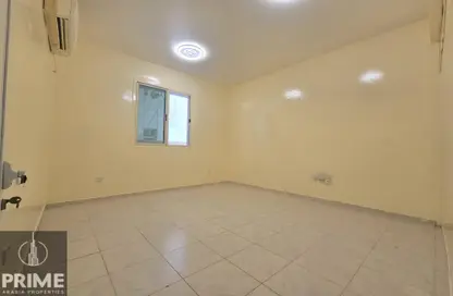 Apartment - 2 Bedrooms - 2 Bathrooms for rent in Hadbat Al Zafranah - Muroor Area - Abu Dhabi