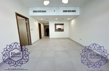 شقة - غرفة نوم - 2 حمامات للايجار في عود ميثاء - بر دبي - دبي