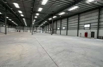 مستودع - استوديو - 2 حمامات للايجار في الصجعة الصناعية - آلصجعه - الشارقة مستودع - استوديو - 2 حمامات للايجار في الصجعة الصناعية - آلصجعه - الشارقة