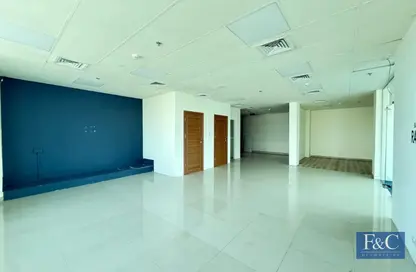 مكتب - استوديو - 1 حمام للايجار في كابيتال جولدن تاور - الخليج التجاري - دبي