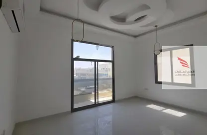 Apartment - 5 Bedrooms - 5 Bathrooms for rent in Jasmine Towers - Garden City - Ajman