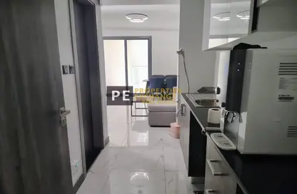 Apartment - Studio - 1 Bathroom for rent in Rukan Tower B - Rukan Tower - Dubai Land - Dubai