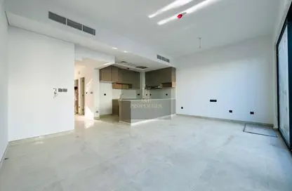 Townhouse - 2 Bedrooms - 4 Bathrooms for sale in Falcon Island North - Falcon Island - Al Hamra Village - Ras Al Khaimah
