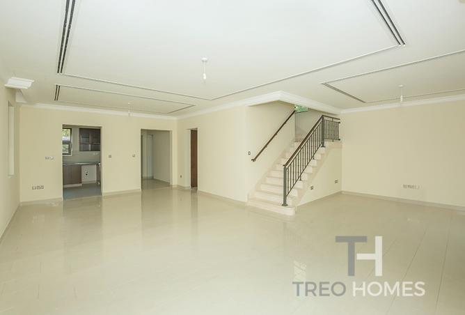 15201313 - Property Image 3