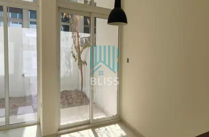 شقة - 3 غرف نوم - 3 حمامات للايجار في فلل اكنان - فاردون - داماك هيلز 2 - دبي شقة - 3 غرف نوم - 3 حمامات للايجار في فلل اكنان - فاردون - داماك هيلز 2 - دبي