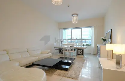 شقة - 2 غرف نوم - 3 حمامات للايجار في برج ارمادا - (JLT) مجمع P - أبراج بحيرة الجميرا - دبي