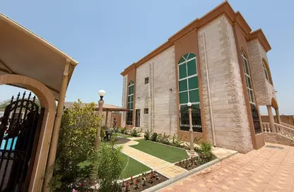 Villa - 5 Bedrooms - 5 Bathrooms for rent in Al Qusaidat - Ras Al Khaimah