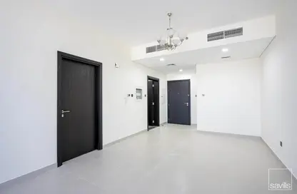 Apartment - 1 Bedroom - 2 Bathrooms for rent in Jumeirah Garden City - Al Satwa - Dubai