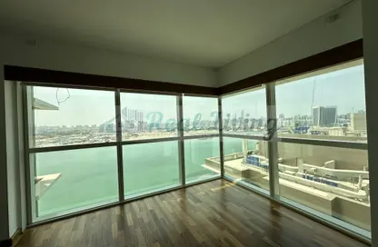 Empty Room image for: Apartment - 2 Bedrooms - 3 Bathrooms for rent in RAK Tower - Marina Square - Al Reem Island - Abu Dhabi, Image 1