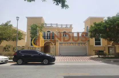 Villa - 4 Bedrooms - 4 Bathrooms for sale in Legacy - Jumeirah Park - Dubai