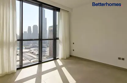 Empty Room image for: Apartment - 3 Bedrooms - 3 Bathrooms for rent in Downtown Views - Downtown Dubai - Dubai, Image 1